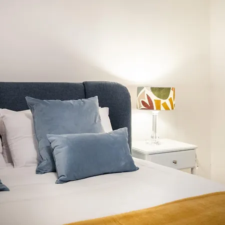 Domus Traiana Apartment *